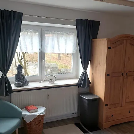 Apartment Dreiburgen Schlossblick